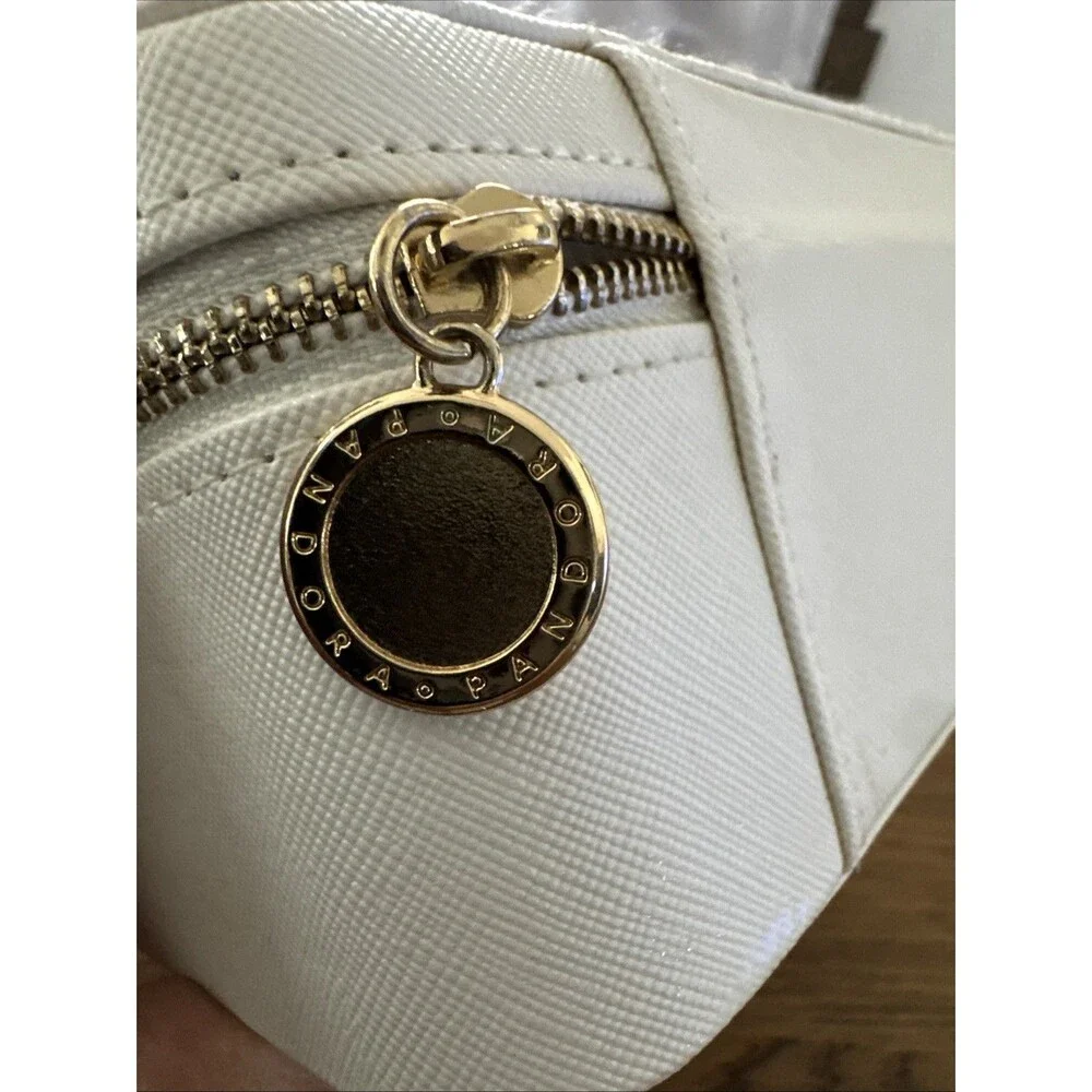 Pandora White Travel Jewelry Box Embossed Floral Gold Zipper Gray Lining